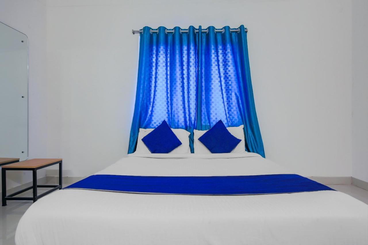 Hotel Oyo Silverkey 74581 Nallagandla Hyderabad Exterior foto